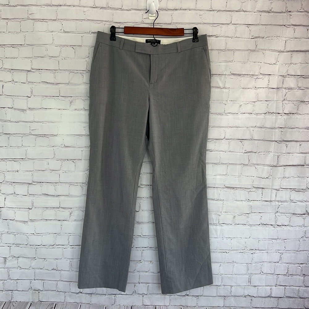 Banana Republic Martin fit gray pants size 8 short